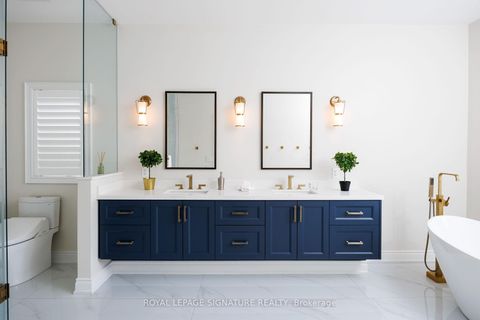 Photo 24 at 50 Balderson Drive N, Kleinburg, Vaughan