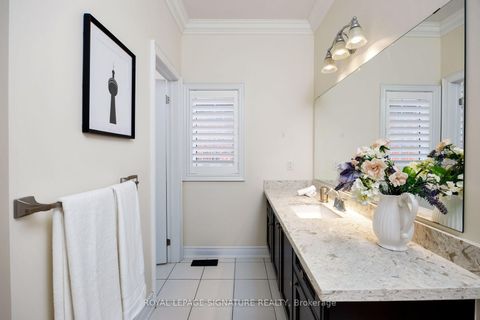 Photo 29 at 50 Balderson Drive N, Kleinburg, Vaughan