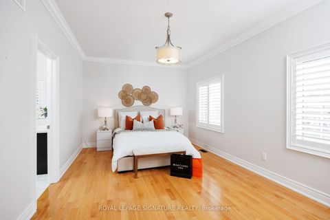 Photo 32 at 50 Balderson Drive N, Kleinburg, Vaughan