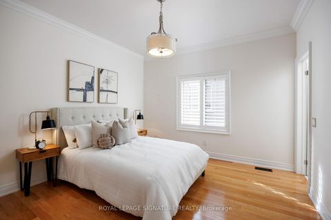 Photo 33 at 50 Balderson Drive N, Kleinburg, Vaughan