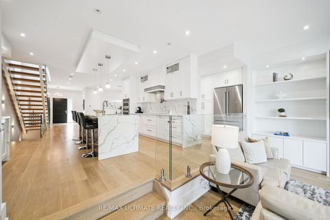 Photo 16 at 212 Queenslea Avenue, Pelmo Park W4, Toronto