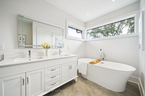 Photo 23 at 212 Queenslea Avenue, Pelmo Park W4, Toronto