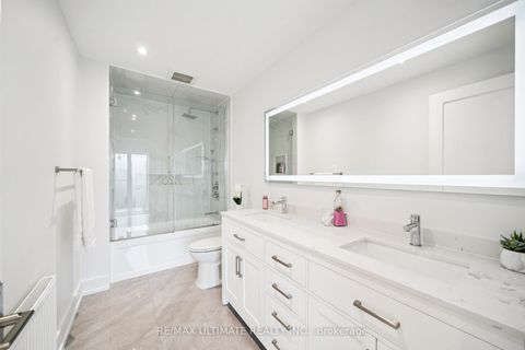 Photo 25 at 212 Queenslea Avenue, Pelmo Park W4, Toronto