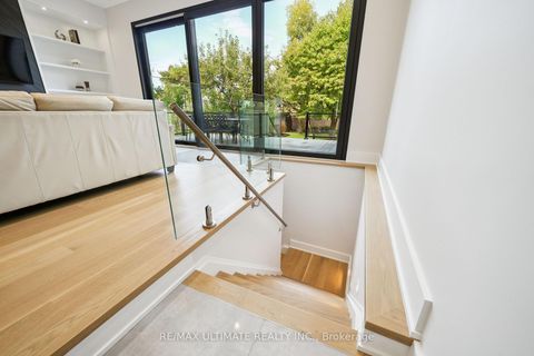 Photo 30 at 212 Queenslea Avenue, Pelmo Park W4, Toronto