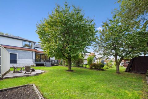 Photo 42 at 212 Queenslea Avenue, Pelmo Park W4, Toronto