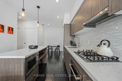 Photo 8 at 2106 - 501 St. Clair Avenue W, Casa Loma, Toronto