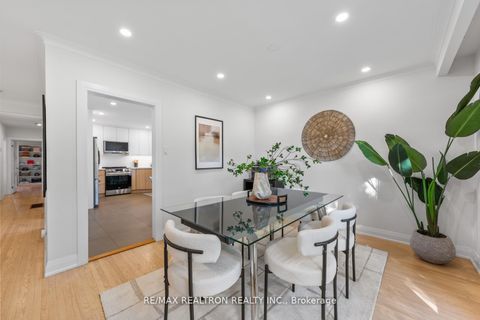 Photo 5 at 11 Artreeva Drive, Bathurst Manor, Toronto