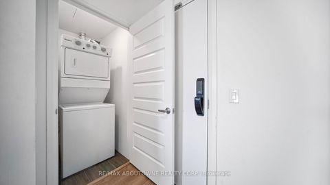 Photo 9 at 004 - 95 Dundas Street W, GO Glenorchy, Oakville