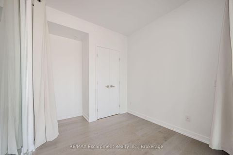 Photo 22 at 2816 - 488 University Avenue, University, Toronto