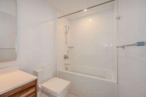 Photo 25 at 2816 - 488 University Avenue, University, Toronto