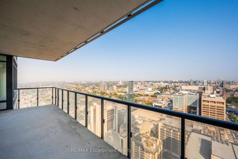 Photo 31 at 2816 - 488 University Avenue, University, Toronto