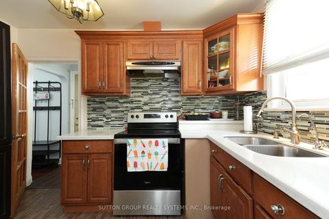 Photo 4 at 30 Silvercrest Avenue, Alderwood, Toronto