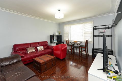 Photo 7 at 30 Silvercrest Avenue, Alderwood, Toronto