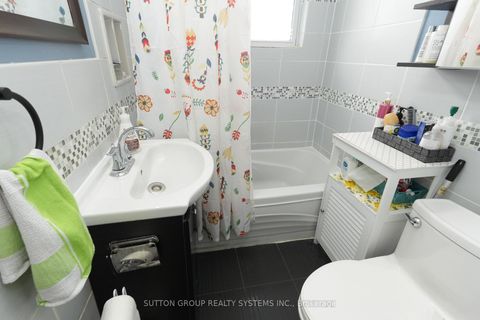 Photo 13 at 30 Silvercrest Avenue, Alderwood, Toronto