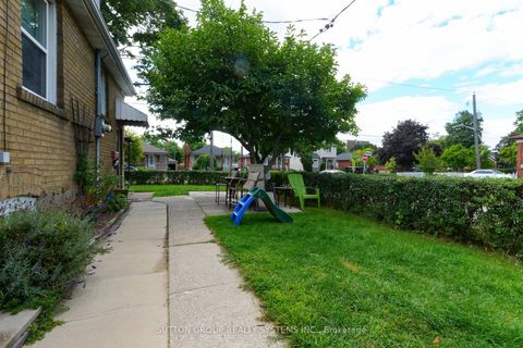 Photo 22 at 30 Silvercrest Avenue, Alderwood, Toronto
