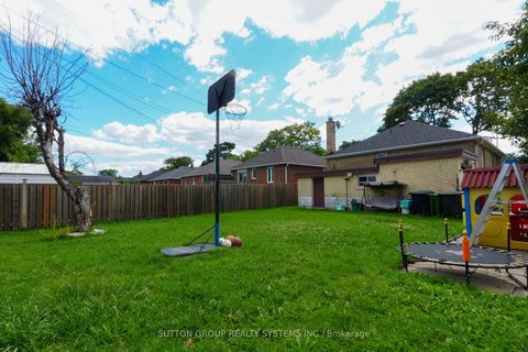 Photo 26 at 30 Silvercrest Avenue, Alderwood, Toronto