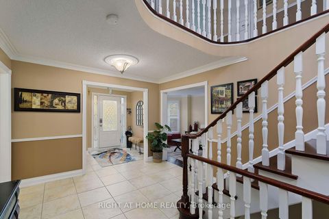 Photo 10 at 70 Bellona Street, West Woodbridge, Vaughan