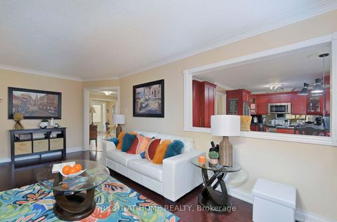 Photo 12 at 70 Bellona Street, West Woodbridge, Vaughan