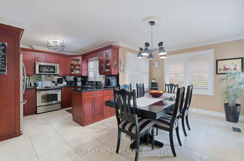 Photo 14 at 70 Bellona Street, West Woodbridge, Vaughan