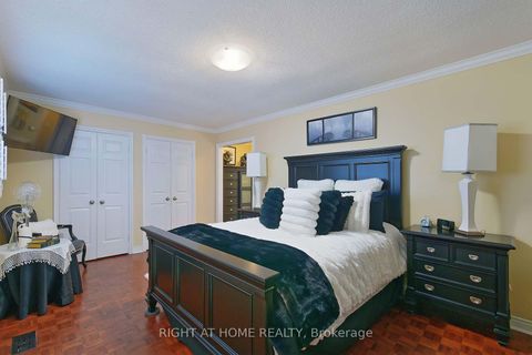 Photo 21 at 70 Bellona Street, West Woodbridge, Vaughan