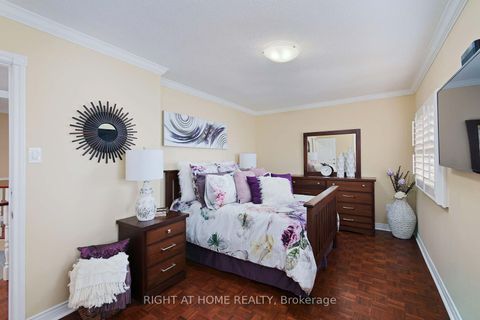 Photo 26 at 70 Bellona Street, West Woodbridge, Vaughan