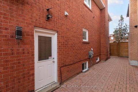 Photo 40 at 70 Bellona Street, West Woodbridge, Vaughan