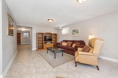 Photo 18 at 20 Grenadine Court, Humber Summit, Toronto
