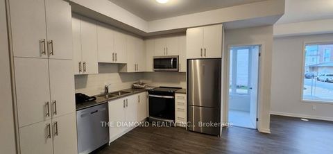 Photo 4 at 128 - 40 William Jackson Way, New Toronto, Toronto