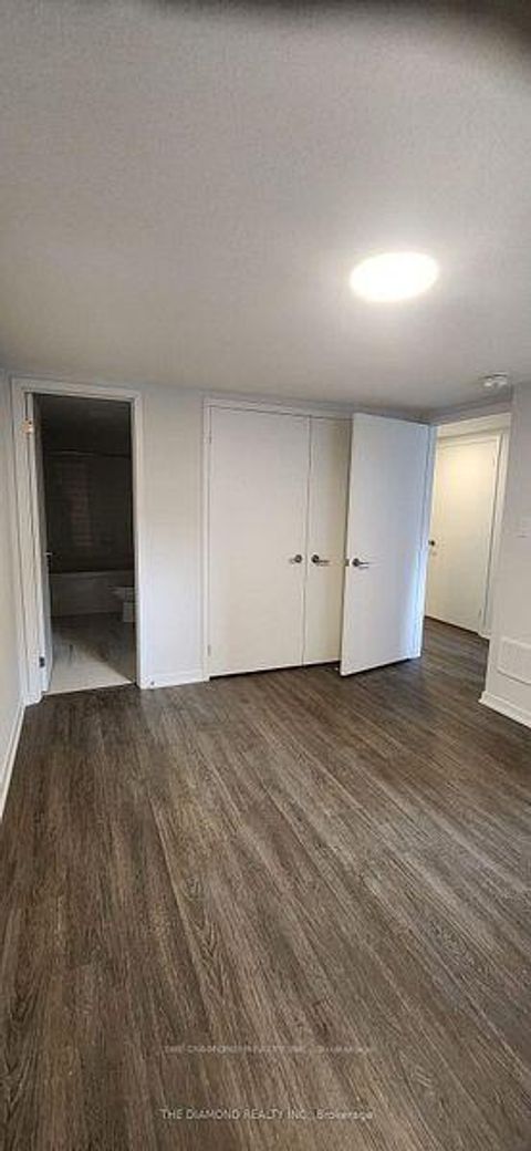 Photo 11 at 128 - 40 William Jackson Way, New Toronto, Toronto