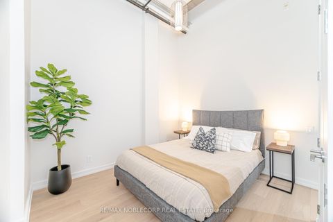 Photo 13 at 119 - 43 Hanna Avenue, Niagara, Toronto