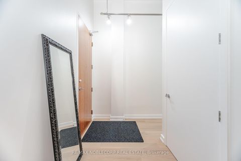 Photo 31 at 119 - 43 Hanna Avenue, Niagara, Toronto