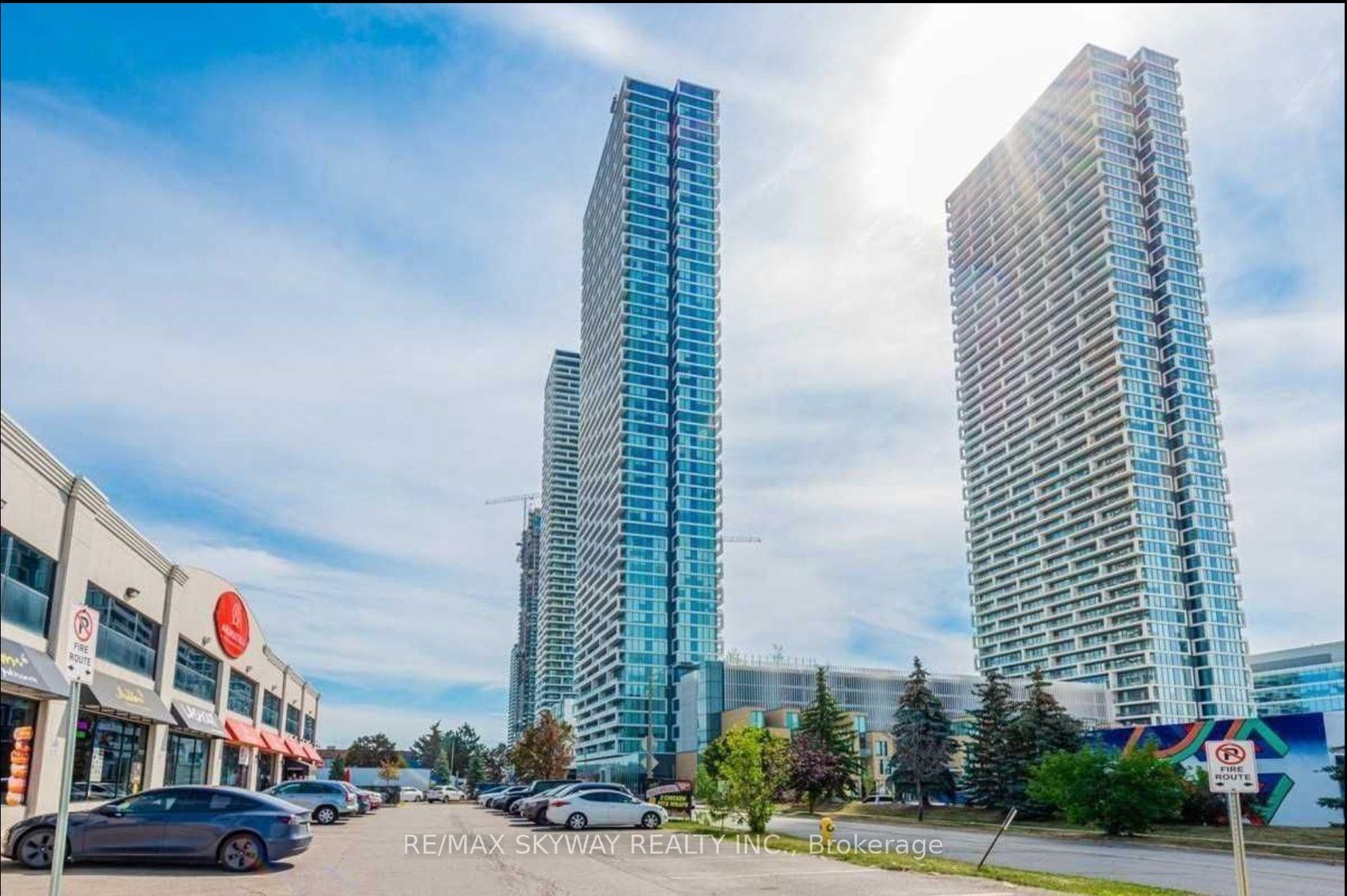 3502 - 898 Portage Parkway, Vaughan Corporate Centre, Vaughan 