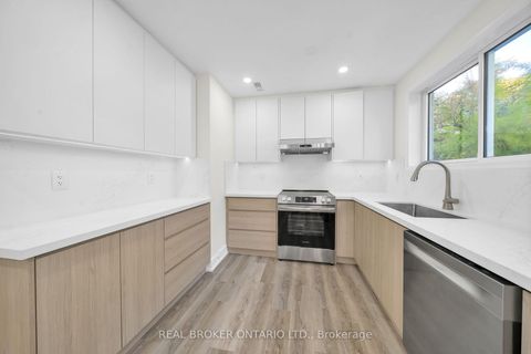 Photo 12 at 36 Marthclare Avenue, Donalda, Toronto