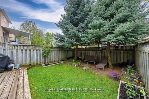 Photo 39 at 63 Carousel Crescent, Oak Ridges Lake Wilcox, Richmond Hill