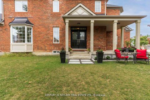 Photo 2 at 149 Newman Avenue, Oak Ridges Lake Wilcox, Richmond Hill