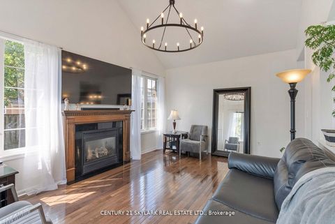 Photo 10 at 149 Newman Avenue, Oak Ridges Lake Wilcox, Richmond Hill