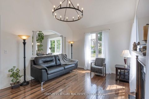 Photo 11 at 149 Newman Avenue, Oak Ridges Lake Wilcox, Richmond Hill