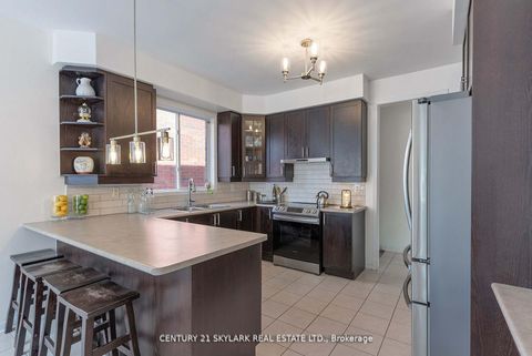 Photo 14 at 149 Newman Avenue, Oak Ridges Lake Wilcox, Richmond Hill