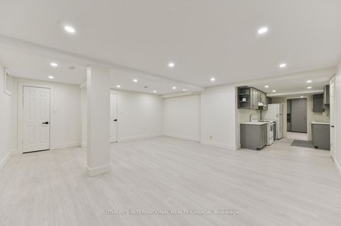 Photo 29 at 23 Hill Farm Road, Nobleton, King