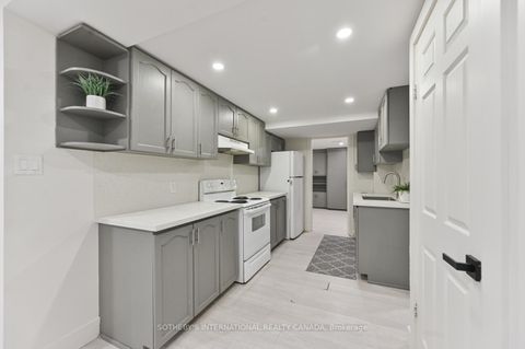 Photo 30 at 23 Hill Farm Road, Nobleton, King