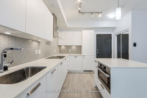 Photo 10 at 2005 - 9 Bogert Avenue, Westgate, Toronto