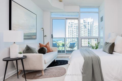 Photo 2 at 2109 - 600 Fleet Street, Niagara, Toronto