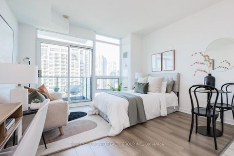 Photo 8 at 2109 - 600 Fleet Street, Niagara, Toronto