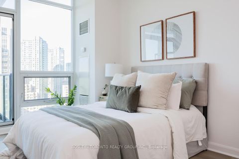 Photo 11 at 2109 - 600 Fleet Street, Niagara, Toronto