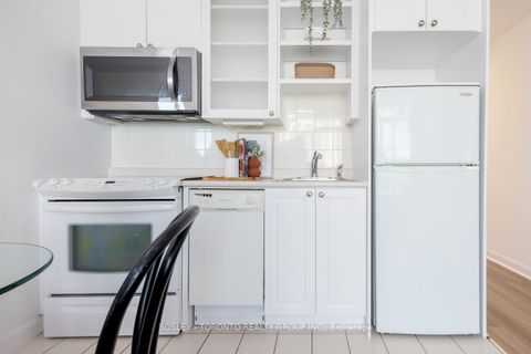 Photo 15 at 2109 - 600 Fleet Street, Niagara, Toronto