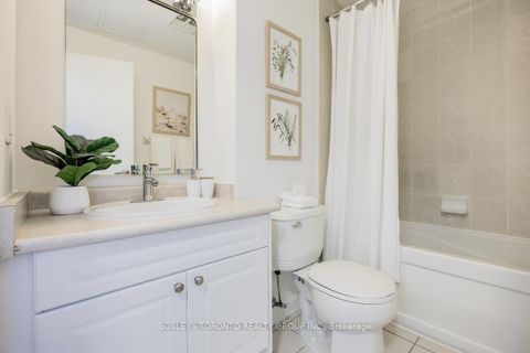 Photo 23 at 2109 - 600 Fleet Street, Niagara, Toronto