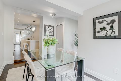 Photo 10 at 313 Cedarvale Avenue, Lumsden, Toronto