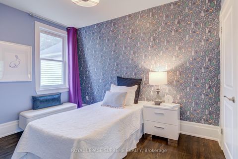 Photo 14 at 313 Cedarvale Avenue, Lumsden, Toronto