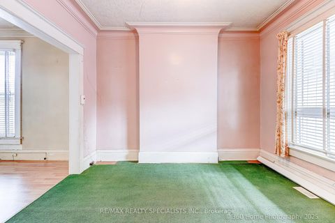 Photo 2 at 4 Ernest Avenue, Junction, Toronto