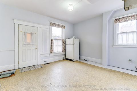 Photo 5 at 4 Ernest Avenue, Junction, Toronto